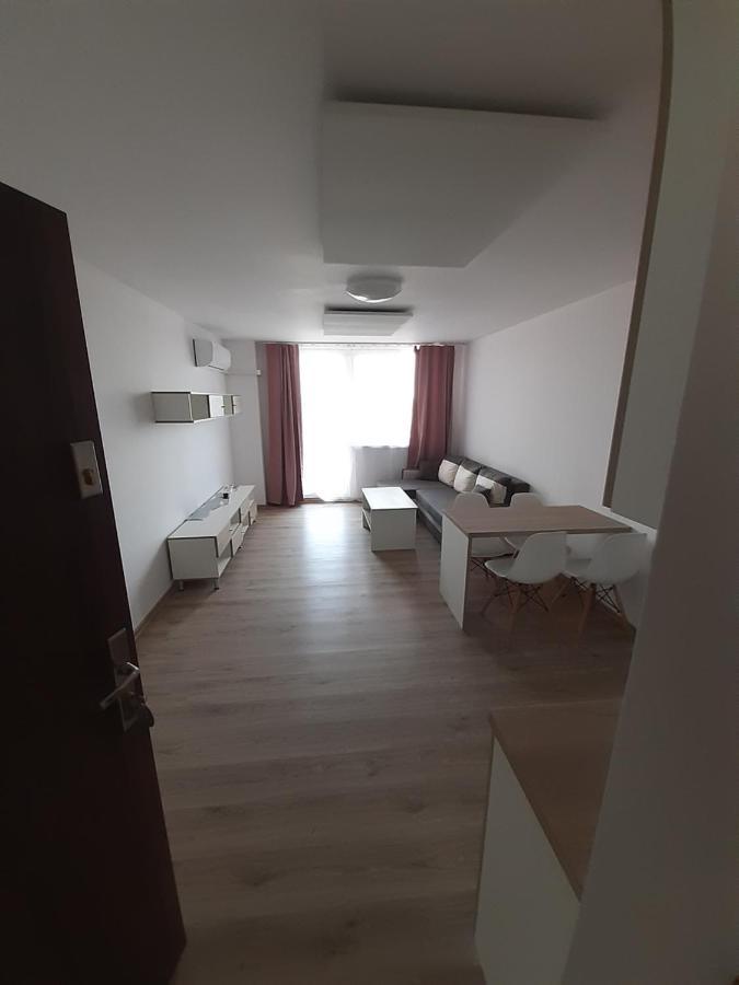 Hotel Felicia Kaluža Buitenkant foto