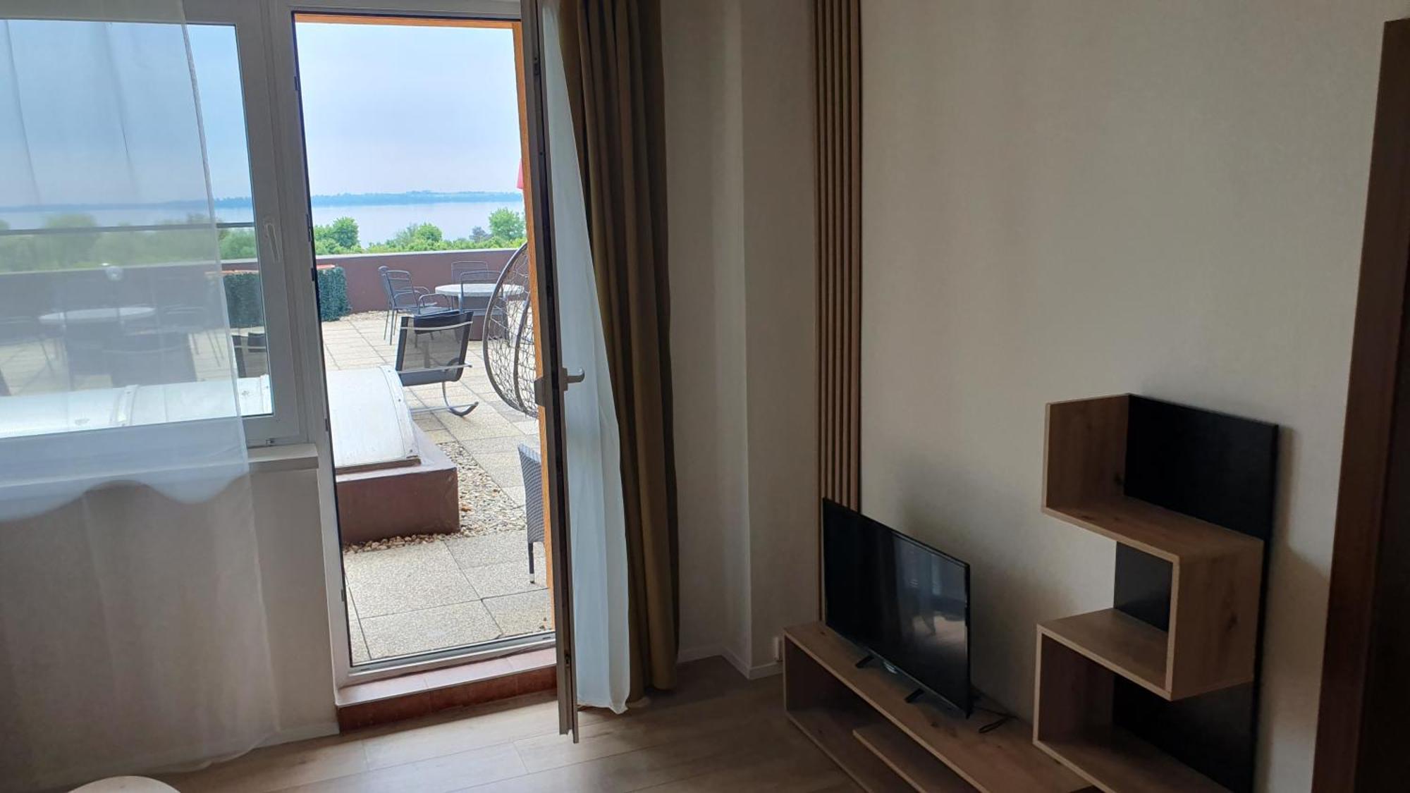 Hotel Felicia Kaluža Buitenkant foto